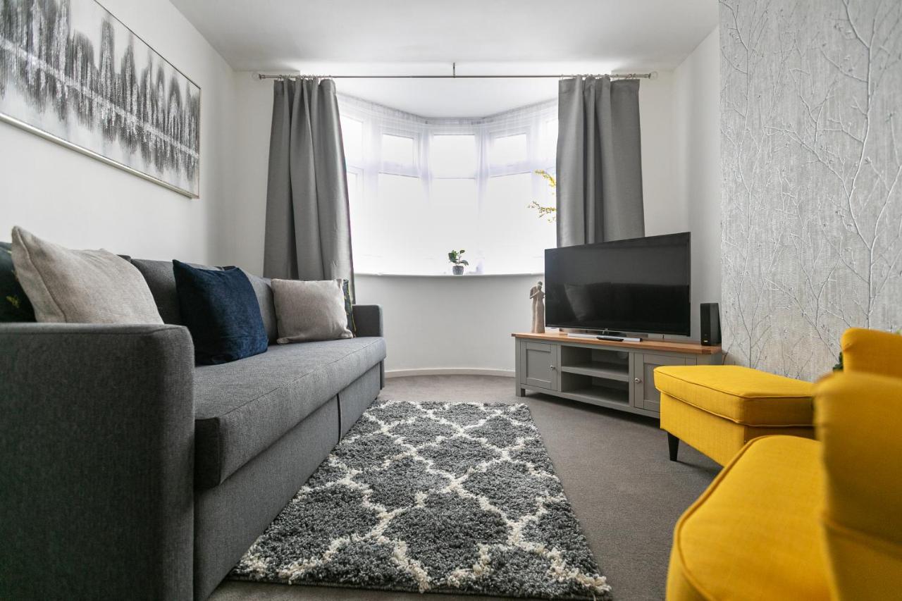 Ludlow Drive 3 Bed Contractor Family Town House In Melton Mowbray Dış mekan fotoğraf